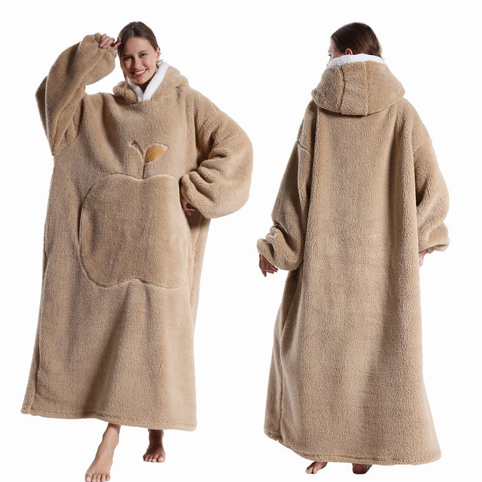 Sweat plaid à capuche beige à motif pomme, porté, vu de face et de dos